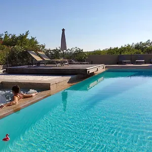 les-carriers-maison-dhotes.hotels-rhonealpes.com/
